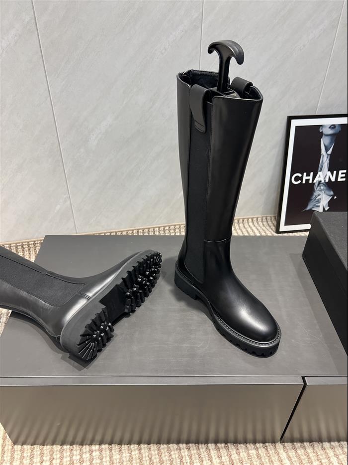 20251128174452186 430